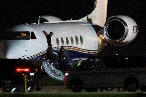 TN电视台：梅西周二晚启程返回美国，他重返球场的具体日期未确定