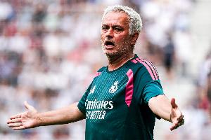 阿斯报：穆帅阵容多出三人，卡马文加、阿森西奥、门迪是离队候选